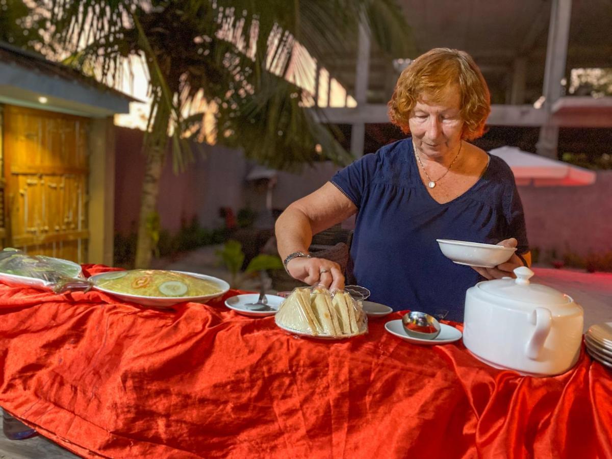 Leisure Inn Guest House Bodufolhudhoo Zewnętrze zdjęcie
